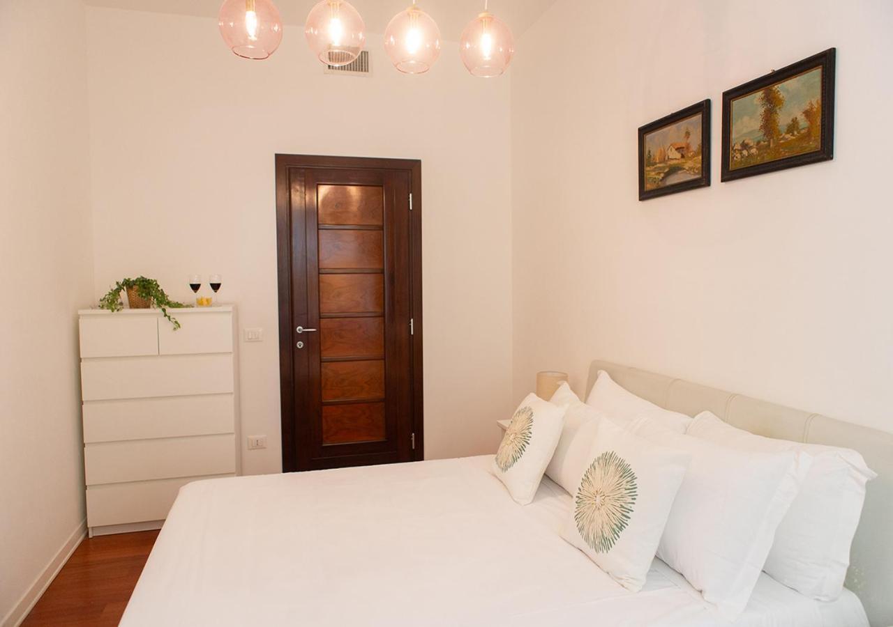 Termini Alever Apartament 3 Bedrooms Roma Exterior foto